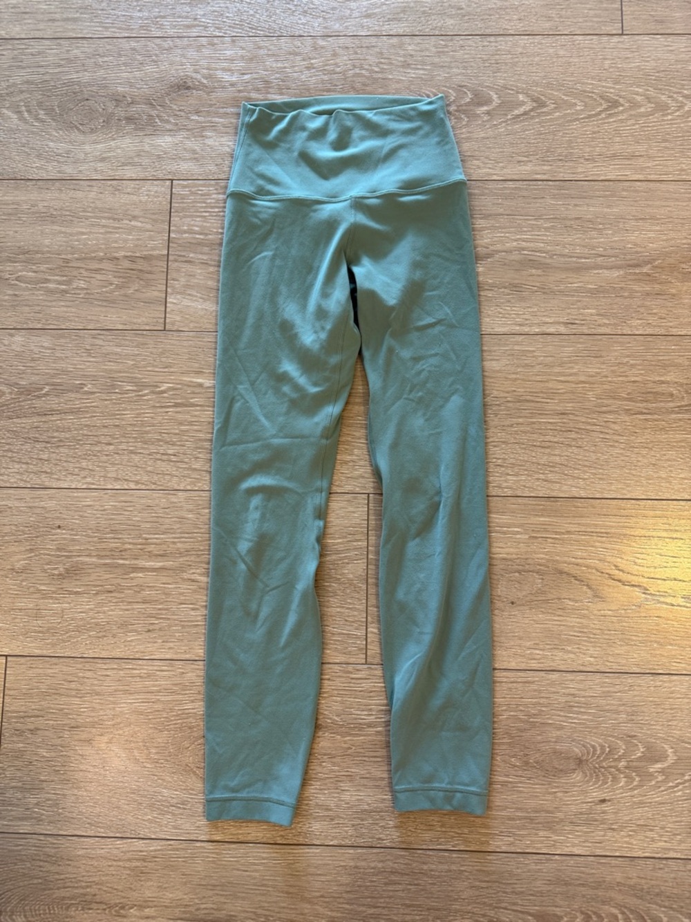 Lululemon Align High Waisted leggings in Sage Green - 25 length
